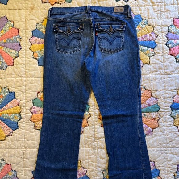 Women's Levis 515 Boot Cut Jeans Blue Mid Rise Dark Wash Cotton Blend Size 6 - Picture 2 of 14